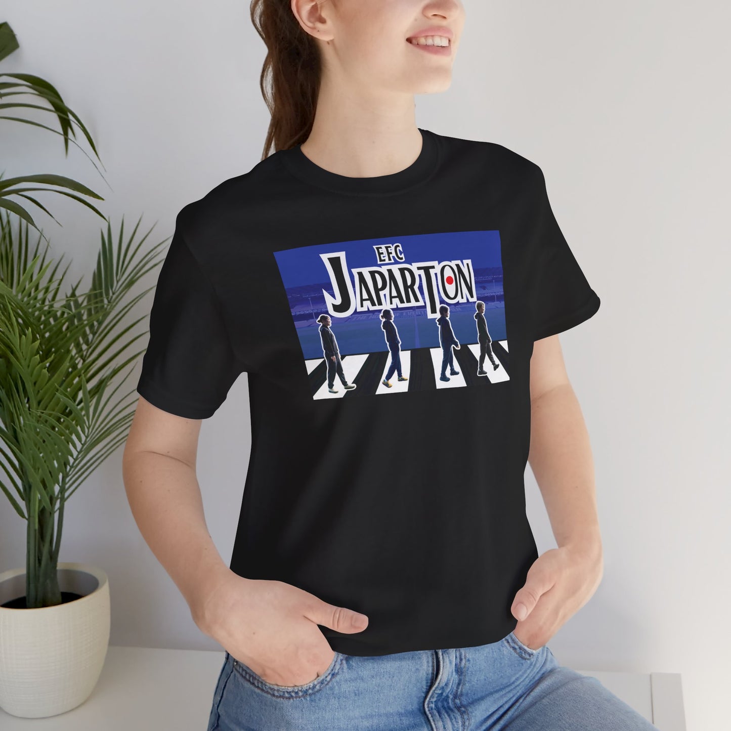 Japarton Tee